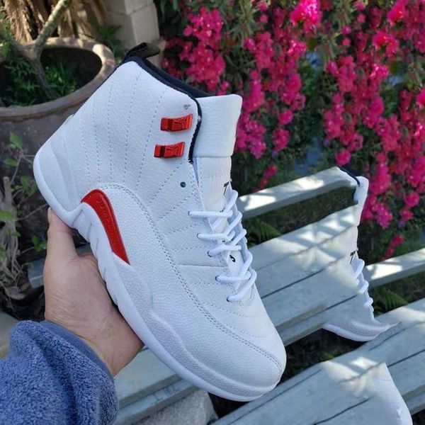 2021 released twist jumpman 12 mens basketball shoes white university red black 12s men trainers sports sneakers 40-47y4ou
2021 released twist jumpman 12 mens basketball shoes white university red black 12s men trainers sports sneakers 40-47y4ou