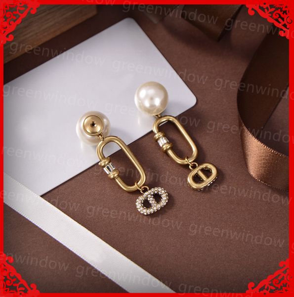 luxurys designers earrings fashion pearl stud earring for lady women party wedding lovers gift engagement jewelry stud for bride orecchini, Golden;silver
luxurys designers earrings fashion pearl stud earring for lady women party wedding lovers gift engagement jewelry stud for bride orecchini, Golden;silver