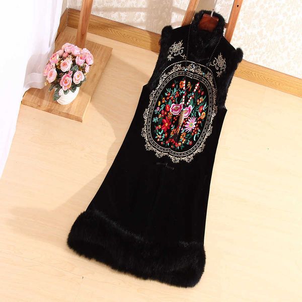 women's vests vests autumn winter women vest vintage elegant floral embroidery loose lady outwear rabbit hair sleeveless overcoat fema, Black;white
women's vests vests autumn winter women vest vintage elegant floral embroidery loose lady outwear rabbit hair sleeveless overcoat fema, Black;white