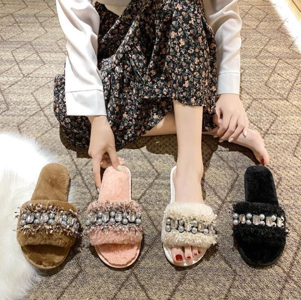 new winter fur slippers women shoes woman bling crystal pearl solid plush flat fur slides women fluffy slippers plus size, Black
new winter fur slippers women shoes woman bling crystal pearl solid plush flat fur slides women fluffy slippers plus size, Black