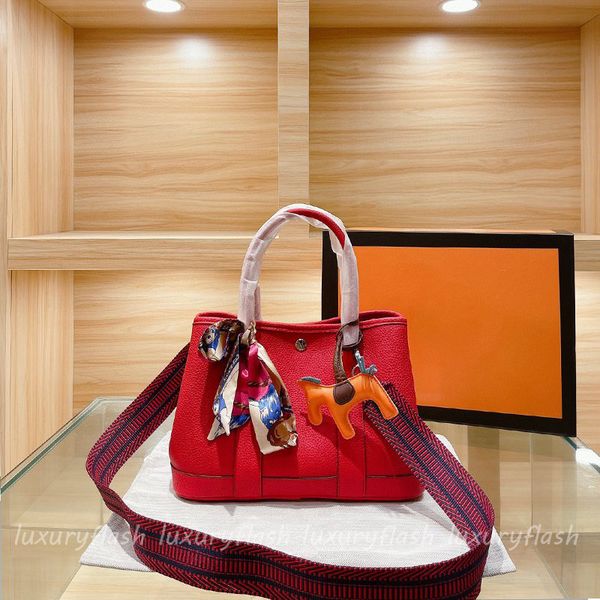 h ermes fashion designer garden bag 30cm womens handbags luxurys retro large capacity party tote 2023 ladies crossbody shoulder bags cowhide
h ermes fashion designer garden bag 30cm womens handbags luxurys retro large capacity party tote 2023 ladies crossbody shoulder bags cowhide