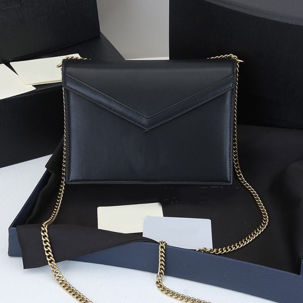 quality calf leather gold chain bag ladies flap messenger crossbody handbag zipper pocket special y-clip buckle
quality calf leather gold chain bag ladies flap messenger crossbody handbag zipper pocket special y-clip buckle