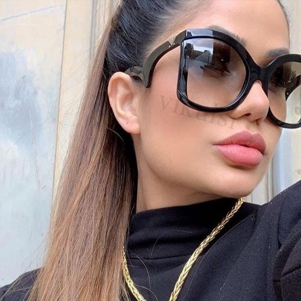 unique oversized woman sunglasses black fashion rice square glasses big frame vintage retro oculos feminino, White;black
unique oversized woman sunglasses black fashion rice square glasses big frame vintage retro oculos feminino, White;black