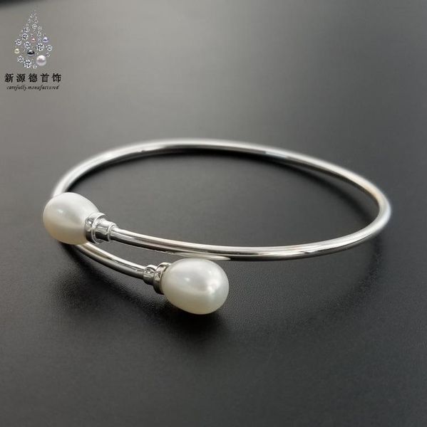 charm bracelets european and american pearl bracelet s925 silver creative tide handchain women's wholesale pearls jewelry box free, Golden;silver
charm bracelets european and american pearl bracelet s925 silver creative tide handchain women's wholesale pearls jewelry box free, Golden;silver