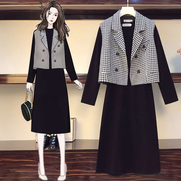 large size women's wear 2021 spring new slim age reduction fashionable dress fat sister foreign style vest two piece suit, Black;gray
large size women's wear 2021 spring new slim age reduction fashionable dress fat sister foreign style vest two piece suit, Black;gray