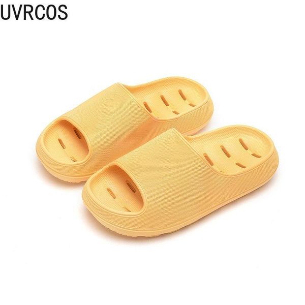 casual home slippers 2021 summer fashion all-match trend pure color wide vamp design personalized bathroom slippers, Black
casual home slippers 2021 summer fashion all-match trend pure color wide vamp design personalized bathroom slippers, Black