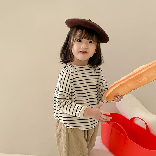 autumn wear boys spring and girls 2021 new children's western style stripe, wrapped loose t-shirt, fashio, Black;white
autumn wear boys spring and girls 2021 new children's western style stripe, wrapped loose t-shirt, fashio, Black;white