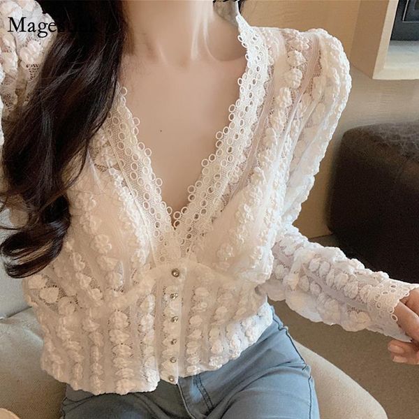 women's blouses & shirts v-neck long sleeve elegant women french style vintage short white lace shirt splicing sweet blusas mujer 11841
women's blouses & shirts v-neck long sleeve elegant women french style vintage short white lace shirt splicing sweet blusas mujer 11841