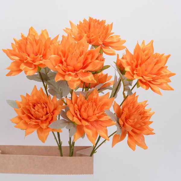 decorative flowers & wreaths 3 heads simulation dahlia home wedding banquet decoration holiday party realistic fake flower
decorative flowers & wreaths 3 heads simulation dahlia home wedding banquet decoration holiday party realistic fake flower