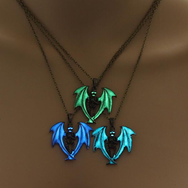 pendant necklaces glow in the dark luminous man necklace vintage punk skeleton wing jewelry for, Silver
pendant necklaces glow in the dark luminous man necklace vintage punk skeleton wing jewelry for, Silver
