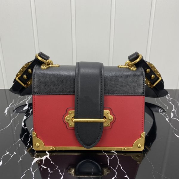 designer bags star's same p family leather one slant span wide shoulder strap small square women's color contrast splicing metal o
designer bags star's same p family leather one slant span wide shoulder strap small square women's color contrast splicing metal o