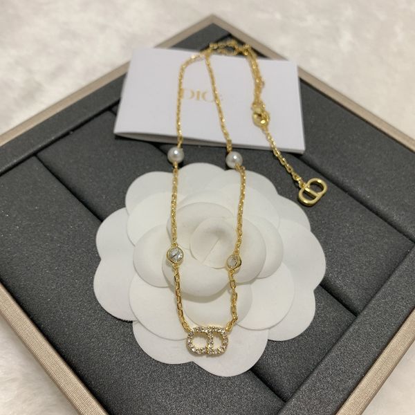 special offer 70% off new letter crystal earrings women's set high version necklace net red same bracelet women, Golden;silver
special offer 70% off new letter crystal earrings women's set high version necklace net red same bracelet women, Golden;silver