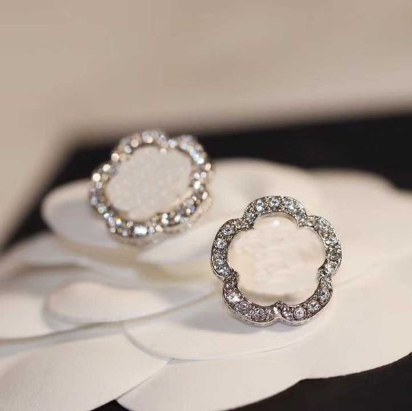 New arrivalTop quality flower shape with diamond stud earring for women wedding jewelry gift free shipping PS4014, Golden
New arrivalTop quality flower shape with diamond stud earring for women wedding jewelry gift free shipping PS4014, Golden