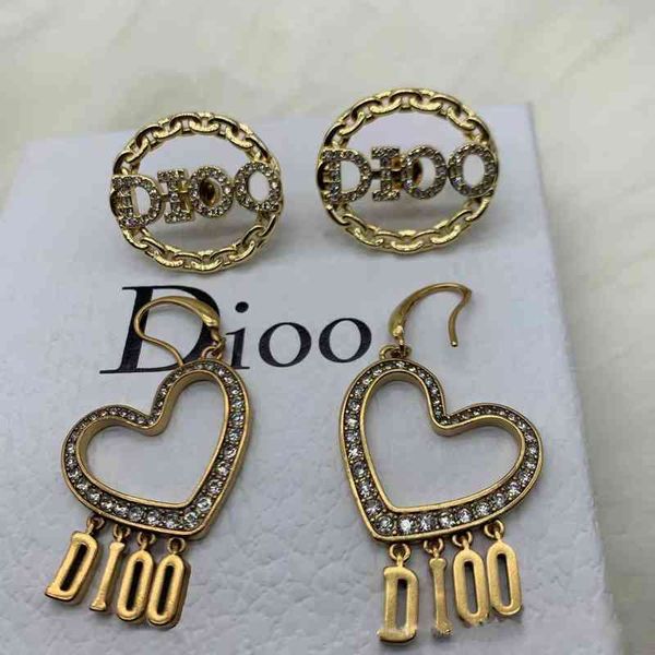 2022 latest factory wholesale earrings new letter diamond heart earrings feminine s925 silver needle earrings, Golden
2022 latest factory wholesale earrings new letter diamond heart earrings feminine s925 silver needle earrings, Golden
