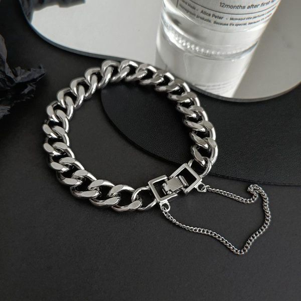 link, chain 2021 trendy cuban bracelet classic 18cm length for men women jewelry gift, Black
link, chain 2021 trendy cuban bracelet classic 18cm length for men women jewelry gift, Black