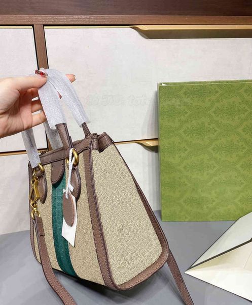 lady coin purses clutch casual fashion leather 2021 luxury designer women shopping interior slot pocket handbag busin bag wallet totes
lady coin purses clutch casual fashion leather 2021 luxury designer women shopping interior slot pocket handbag busin bag wallet totes