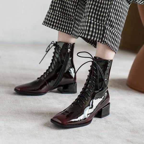 boots 2021 fashion women shoes vintage thick heel short leather ankle female winter bootie warm lace-up botas, Black
boots 2021 fashion women shoes vintage thick heel short leather ankle female winter bootie warm lace-up botas, Black