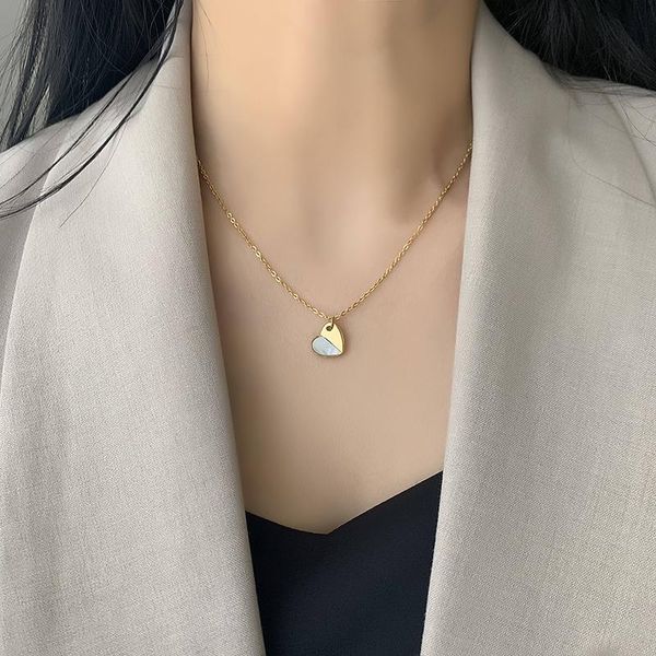 chains ihues simple and exquisite shell love necklace clavicle chain pendant collar lady girl gift stainless steel jewelry, Silver
chains ihues simple and exquisite shell love necklace clavicle chain pendant collar lady girl gift stainless steel jewelry, Silver