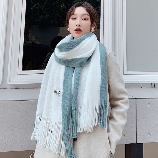 autumn and new korean women's thickened knitting wool student's bib winter label couple's men's scarf, Blue;black
autumn and new korean women's thickened knitting wool student's bib winter label couple's men's scarf, Blue;black