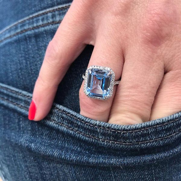 wedding rings gorgeous bridal crystal square cubic zirconia elegant accessories statement ring for women, Slivery;golden
wedding rings gorgeous bridal crystal square cubic zirconia elegant accessories statement ring for women, Slivery;golden
