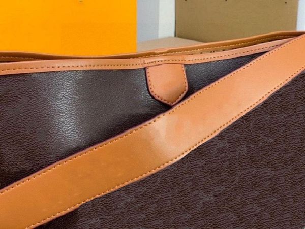 retro classic shopping bags fashion womens totes shoulder lady bag embossed printing logo design high-end large capacity ha
retro classic shopping bags fashion womens totes shoulder lady bag embossed printing logo design high-end large capacity ha