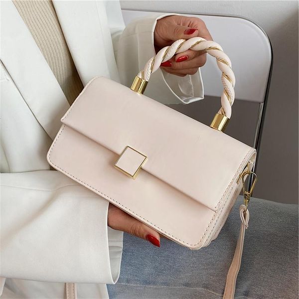 simple female summer shoulder handbag bag messenger double-layer small square 2021 fashion trend trade single new foreign suaar
simple female summer shoulder handbag bag messenger double-layer small square 2021 fashion trend trade single new foreign suaar