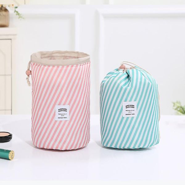 bathroom storage & organization travel cosmetic bag women makeup bags toiletries organizer waterproof flower cylinder female make up 2021 1p
bathroom storage & organization travel cosmetic bag women makeup bags toiletries organizer waterproof flower cylinder female make up 2021 1p