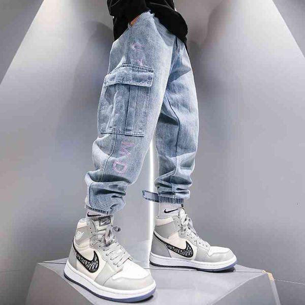 men's jeans fashion streetwear men light blue embroidery designer loose denim harem pants big pocket casual hip hop wide leg trous
men's jeans fashion streetwear men light blue embroidery designer loose denim harem pants big pocket casual hip hop wide leg trous