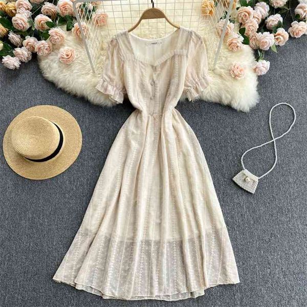 women's fashion chiffon dress summer sweet pleated wood ear square neck short sleeve slim embroidery vestidos s580 210527, Black;gray
women's fashion chiffon dress summer sweet pleated wood ear square neck short sleeve slim embroidery vestidos s580 210527, Black;gray