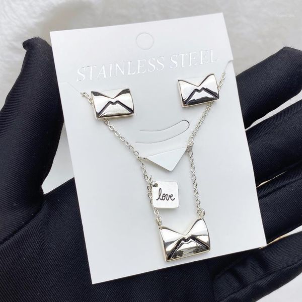 stainless steel chain necklace for man women gold silver color pendant envelope donot fade jewelry wholesale earrings &
stainless steel chain necklace for man women gold silver color pendant envelope donot fade jewelry wholesale earrings &