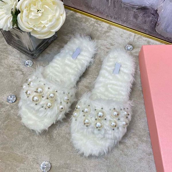 warm slipper women sandals hollow out logo flat slippers sandal studded girl shoes jelly platform slides lady flip flops with box 01, Black
warm slipper women sandals hollow out logo flat slippers sandal studded girl shoes jelly platform slides lady flip flops with box 01, Black