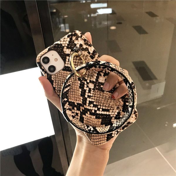 luxury personalized snake pattern ring phone cases for iphone 12 11 pro max 11 pro 11 x xs max 7 8 plus soft
luxury personalized snake pattern ring phone cases for iphone 12 11 pro max 11 pro 11 x xs max 7 8 plus soft
