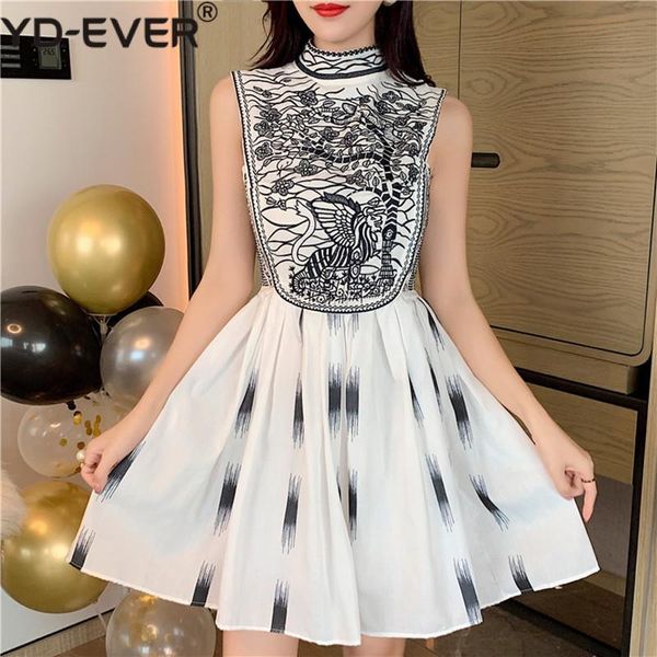 women sleeveless stand collar animal embroidery short party dress ladies chic runway night club ball gown summer dress, Black;gray
women sleeveless stand collar animal embroidery short party dress ladies chic runway night club ball gown summer dress, Black;gray