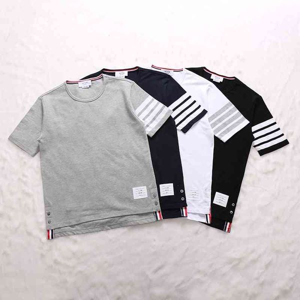new tb short t-shirt classic four bar trend men's and women's bottomed shirt tide brand round neck half sleeve summer, White;black
new tb short t-shirt classic four bar trend men's and women's bottomed shirt tide brand round neck half sleeve summer, White;black