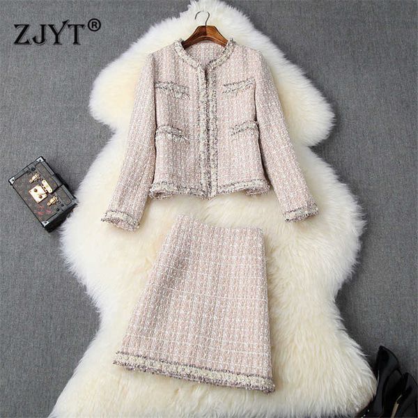 runway designer women fashion autumn winter outfits beading tweed woolen jacket and skirt suit twinset 210601, White
runway designer women fashion autumn winter outfits beading tweed woolen jacket and skirt suit twinset 210601, White