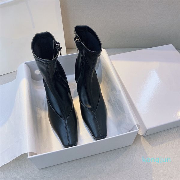 designer- elastic boots fashion shoes the foot feels very comfortable leather base bottoms with high 8 cm size 35 to 40, Black
designer- elastic boots fashion shoes the foot feels very comfortable leather base bottoms with high 8 cm size 35 to 40, Black