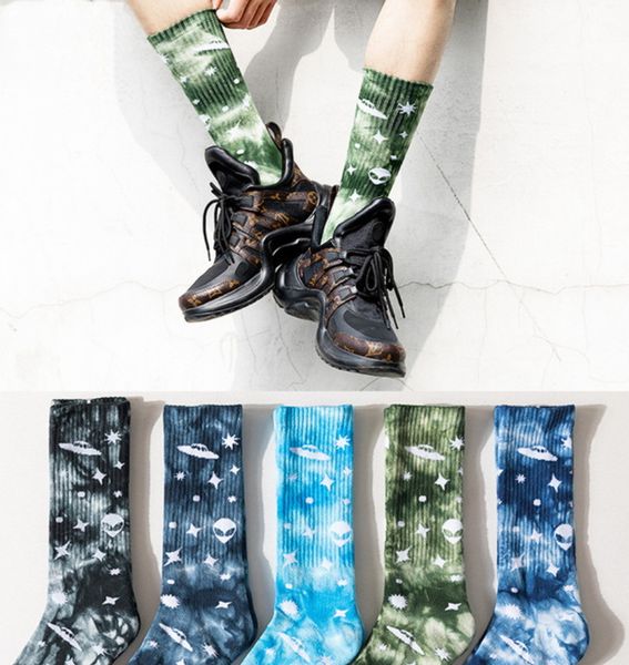 new fashion men and women socks cotton colorful star alien tie-dye harajuku street hiphop skateboard happy funny weed tube socks, White;pink
new fashion men and women socks cotton colorful star alien tie-dye harajuku street hiphop skateboard happy funny weed tube socks, White;pink