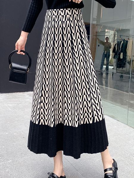 skirts tigena autumn winter knitted women midi long skirt 2021 vintage geometric print elegant korean a line high waist female, Black
skirts tigena autumn winter knitted women midi long skirt 2021 vintage geometric print elegant korean a line high waist female, Black
