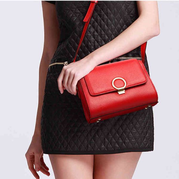 2021 lychee pattern leather women's bag single shoulder fashion versatile first layer cow messenger small square, Black;red
2021 lychee pattern leather women's bag single shoulder fashion versatile first layer cow messenger small square, Black;red