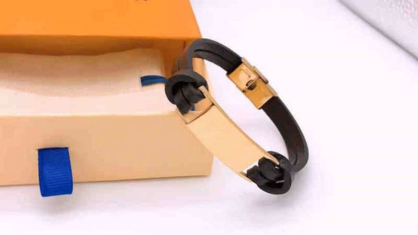 luxury designer black brown genuine cow leather charm macrame wide big bracelet bangle men jewelry l bracelet(no box, Golden;silver
luxury designer black brown genuine cow leather charm macrame wide big bracelet bangle men jewelry l bracelet(no box, Golden;silver