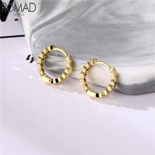 roamd 1pair fashion geometric earrings for women metal elegant delicate hoop earrings kolczyki pendientes vintage jewelry w6, Golden;silver
roamd 1pair fashion geometric earrings for women metal elegant delicate hoop earrings kolczyki pendientes vintage jewelry w6, Golden;silver