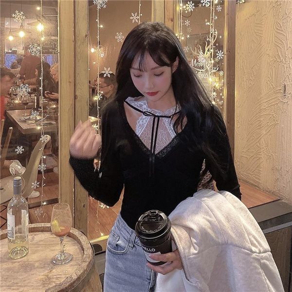 women's t-shirt elegant lace shits women 2021 spring long sleeve v-neck fake two piece tshirts korean style party y2k shirt female chic, White
women's t-shirt elegant lace shits women 2021 spring long sleeve v-neck fake two piece tshirts korean style party y2k shirt female chic, White