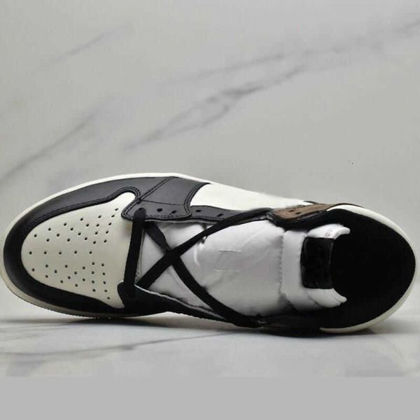 new 1 high 1s sail black dark mocha mens basketball fashion outdoor sports shoesyrth
new 1 high 1s sail black dark mocha mens basketball fashion outdoor sports shoesyrth