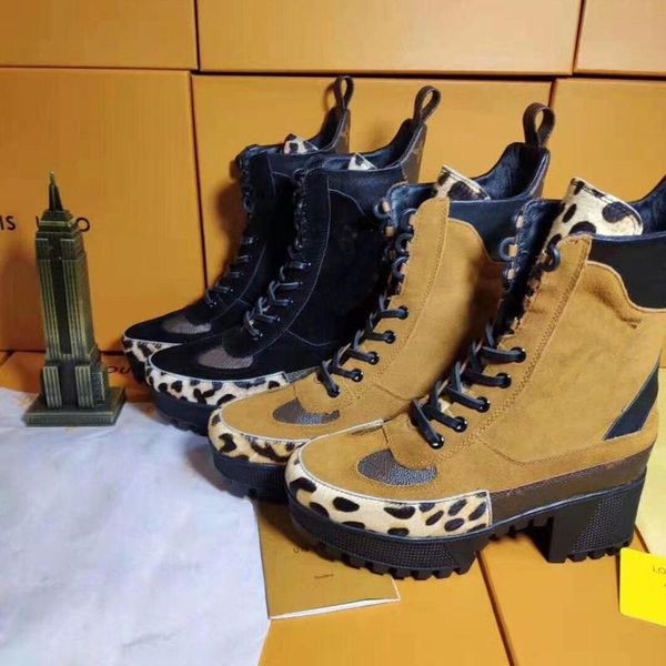 boots autumn shoes for women genuine leather cow suede splicing round toe thick heel retro casual short, Black
boots autumn shoes for women genuine leather cow suede splicing round toe thick heel retro casual short, Black