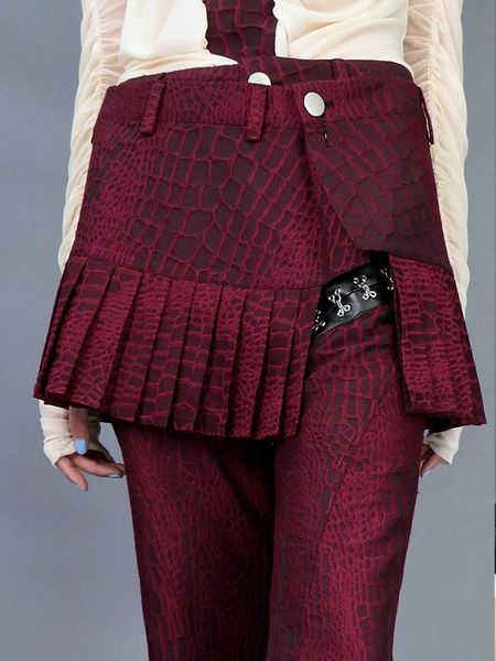 original designer punk one piece mini skirt all match spring autumn red wine black a line pleat goth dark short skirts
original designer punk one piece mini skirt all match spring autumn red wine black a line pleat goth dark short skirts
