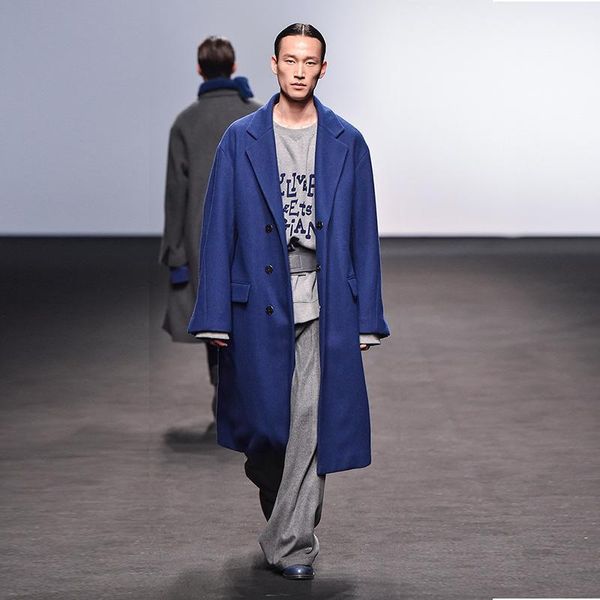 men's wool & blends men's woolen coat jacket milan show loose autumn and winter dropped shoulders long blue coat1, Black
men's wool & blends men's woolen coat jacket milan show loose autumn and winter dropped shoulders long blue coat1, Black