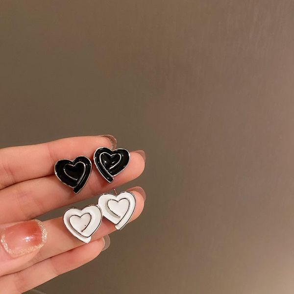stud heart earrings for women black and white trendy korean simple cute romantic jewelry accessories ear, Golden;silver
stud heart earrings for women black and white trendy korean simple cute romantic jewelry accessories ear, Golden;silver