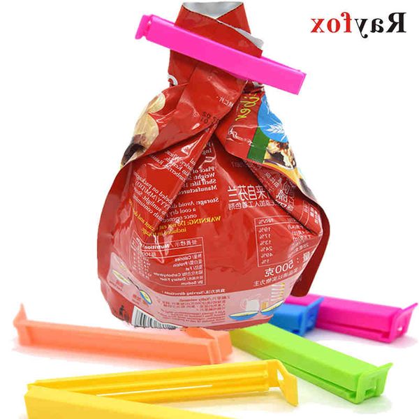 5 parts/kitchen accessories gadgets sealing clips sealing bag sealer food storage kitchen tool fruit snack maintenance bag clamp wholesale
5 parts/kitchen accessories gadgets sealing clips sealing bag sealer food storage kitchen tool fruit snack maintenance bag clamp wholesale