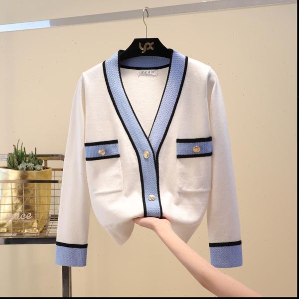 designer brand knitted sweater for women v neck contrast color buttons knitted cardigan sweater drop shipping, White;black
designer brand knitted sweater for women v neck contrast color buttons knitted cardigan sweater drop shipping, White;black
