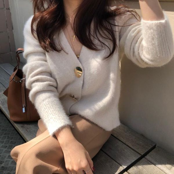 women's sweaters women autumn winter elegant v neck cardigan sweater female long sleeve knitted coat christmas pull femme hiver, White;black
women's sweaters women autumn winter elegant v neck cardigan sweater female long sleeve knitted coat christmas pull femme hiver, White;black